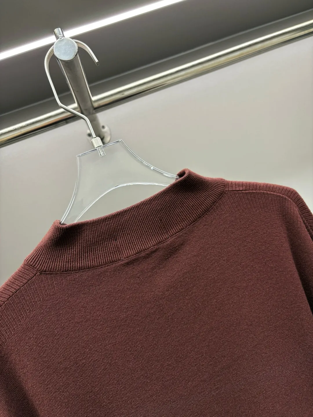 🅿️320 POLO Ralph Lauren new zipper sweater, original fabric, official same style, made of customized natural medium-thick imported wool yarn, very comfortable and smooth to the touch, very wide and stylish, produced by a first-line brand factory, woven by imported machines, very soft and skin-friendly to wear, and will not deform after long-term wear. The latest autumn and winter style, fashionable and individual, super versatile and good-looking, very suitable for both men and women, a must-have color for everyone. Color: black, gray, caramel color Size: L-4XL